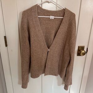 NWOT Abercrombie Cardigan Sweater- XL